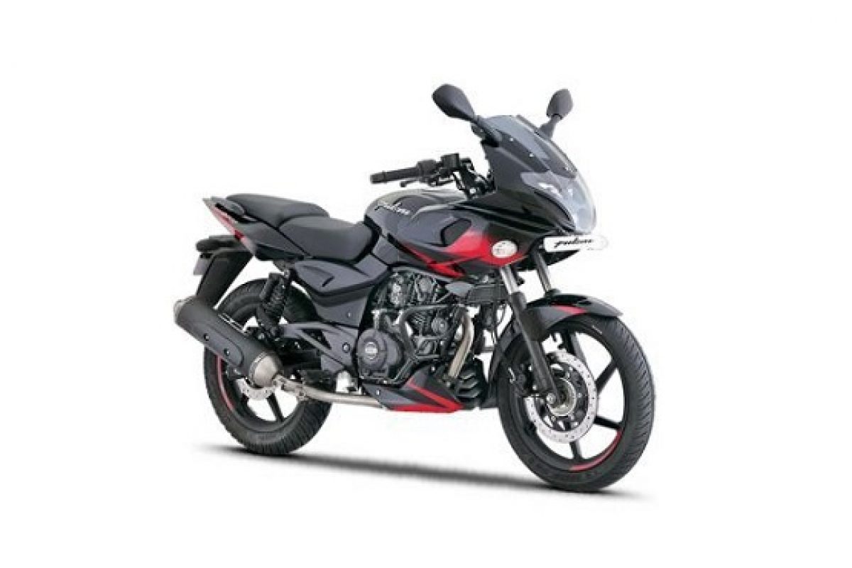 Bajaj Pulsar 220 F Maintained Currently Costs Rs 1 16 Lakh Auto