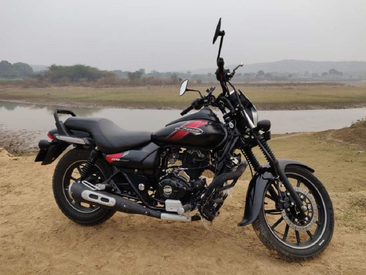 Bajaj Avenger 220 Cruiser