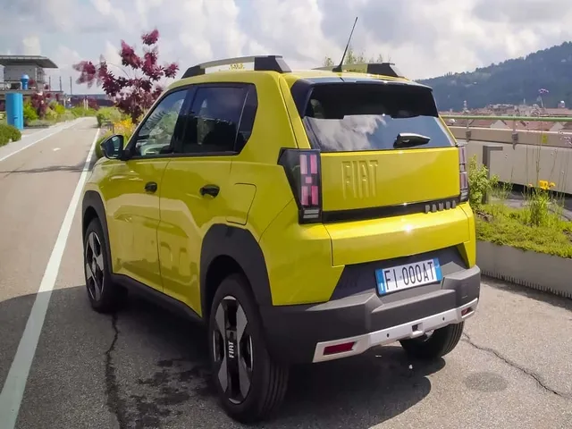 Fiat Grande Panda Hybrid