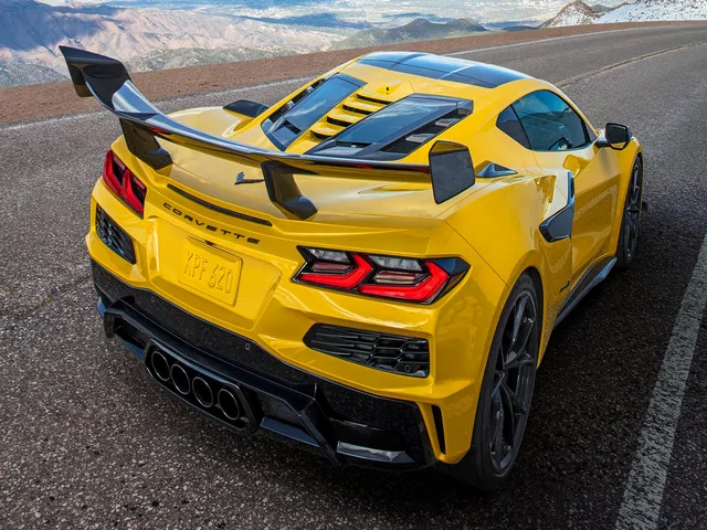 2025 Chevrolet Corvette ZR1 Release Date