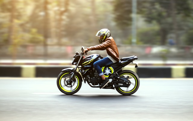 6 Best Sports Bike Under 2 Lakh in India For 2025 With On-road Price (Fast & Affordable Picks)