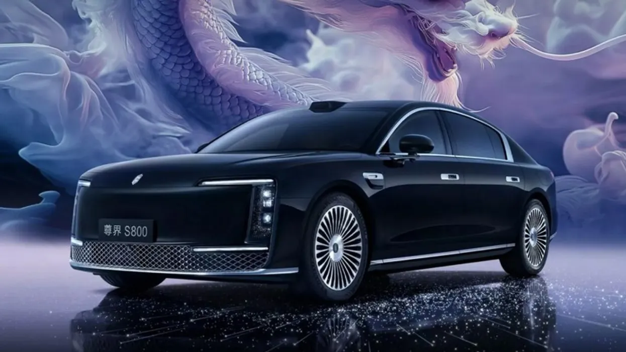Huawei Wants Its Extended-Range EV Limo to Be Better Than a Maybach