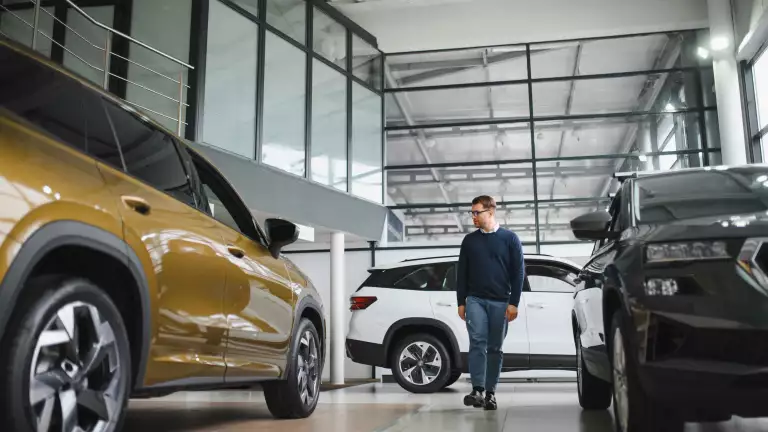 Automakers Reassess Dealer Allocation Models as Regional Demand Diverges