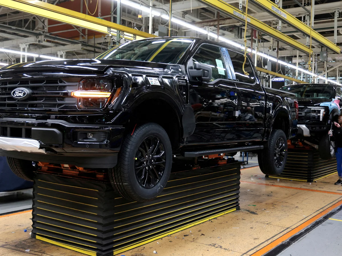Global Trade Policy Shifts Create New Export and Tariff Risks for U.S. Automakers