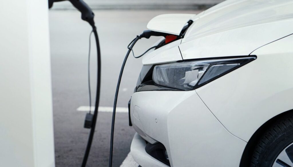 EV Battery Warranty Programs Become Key Competitive Differentiator