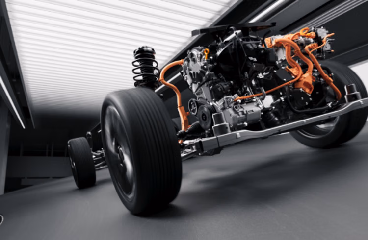 Hybrid Powertrains Expand Into Performance-Oriented Vehicle Segments