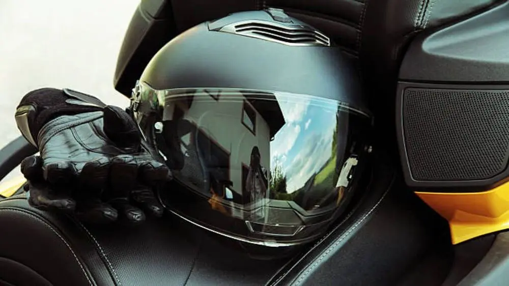 Motorcycle Helmet Technology Advances With Integrated Safety Sensors