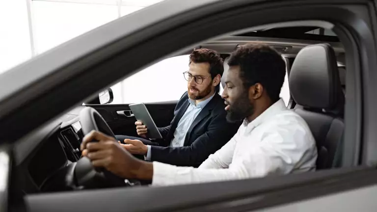 U.S. Auto Retail Profit Margins Narrow as Incentives Rise