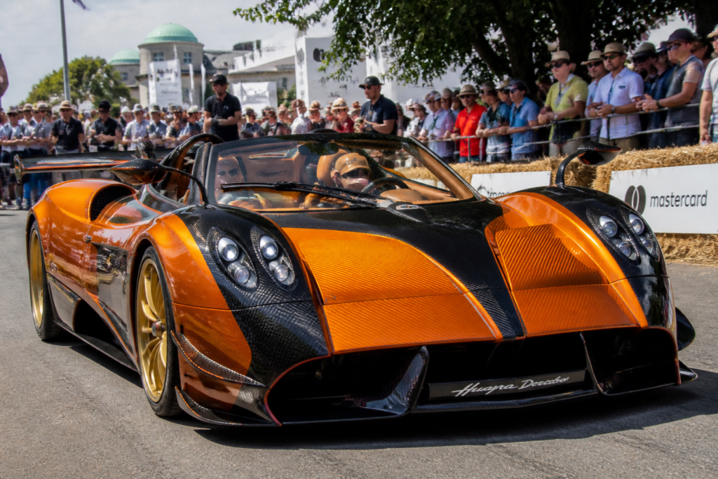 Pagani Huayra 70 Derecho Debuts With 852-HP V12 and Gated 7-Speed Manual at Goodwood Festival