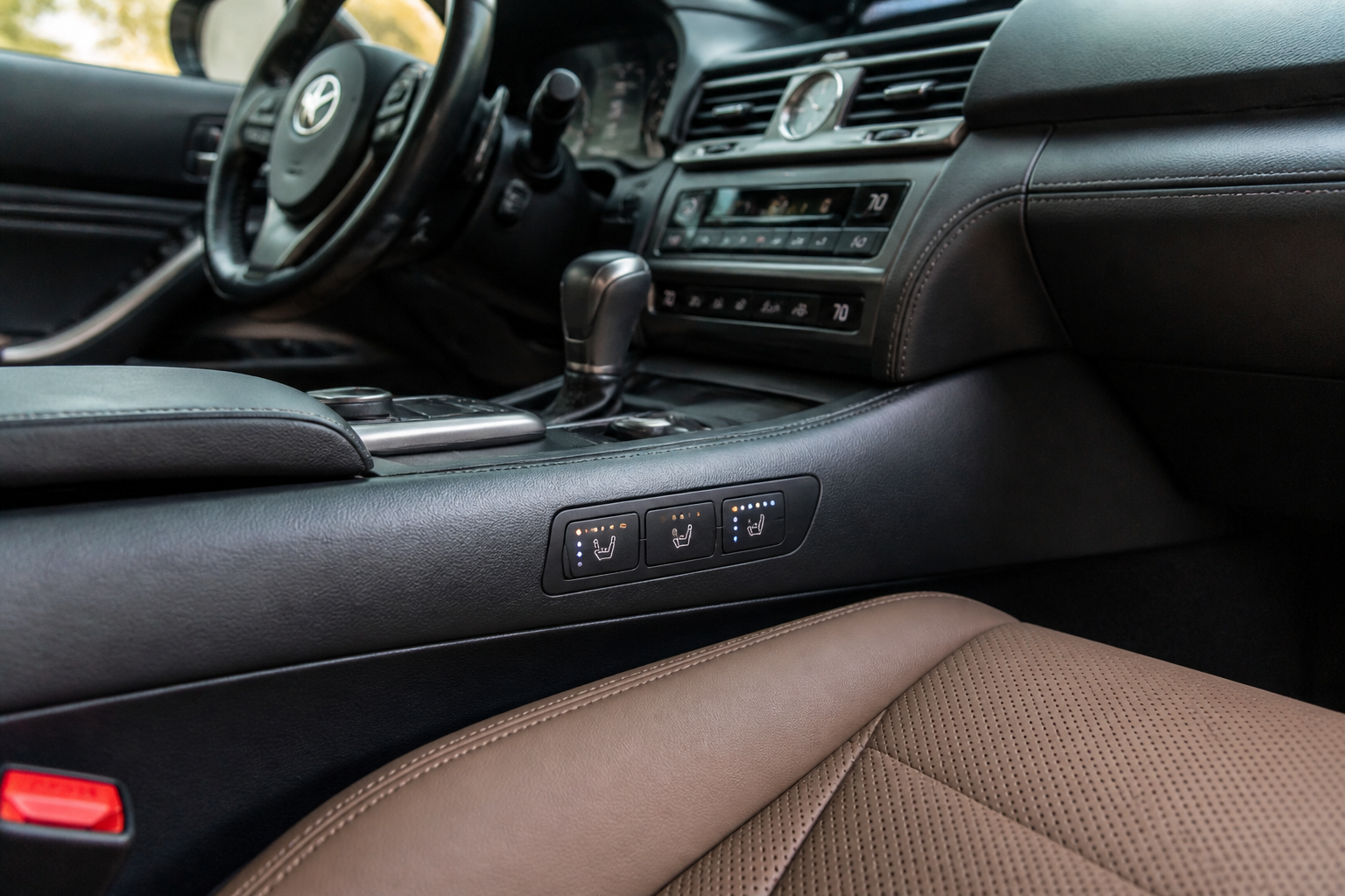 Car Buyers Prioritize Heated Seats Over High-Tech Features, Market Research Shows